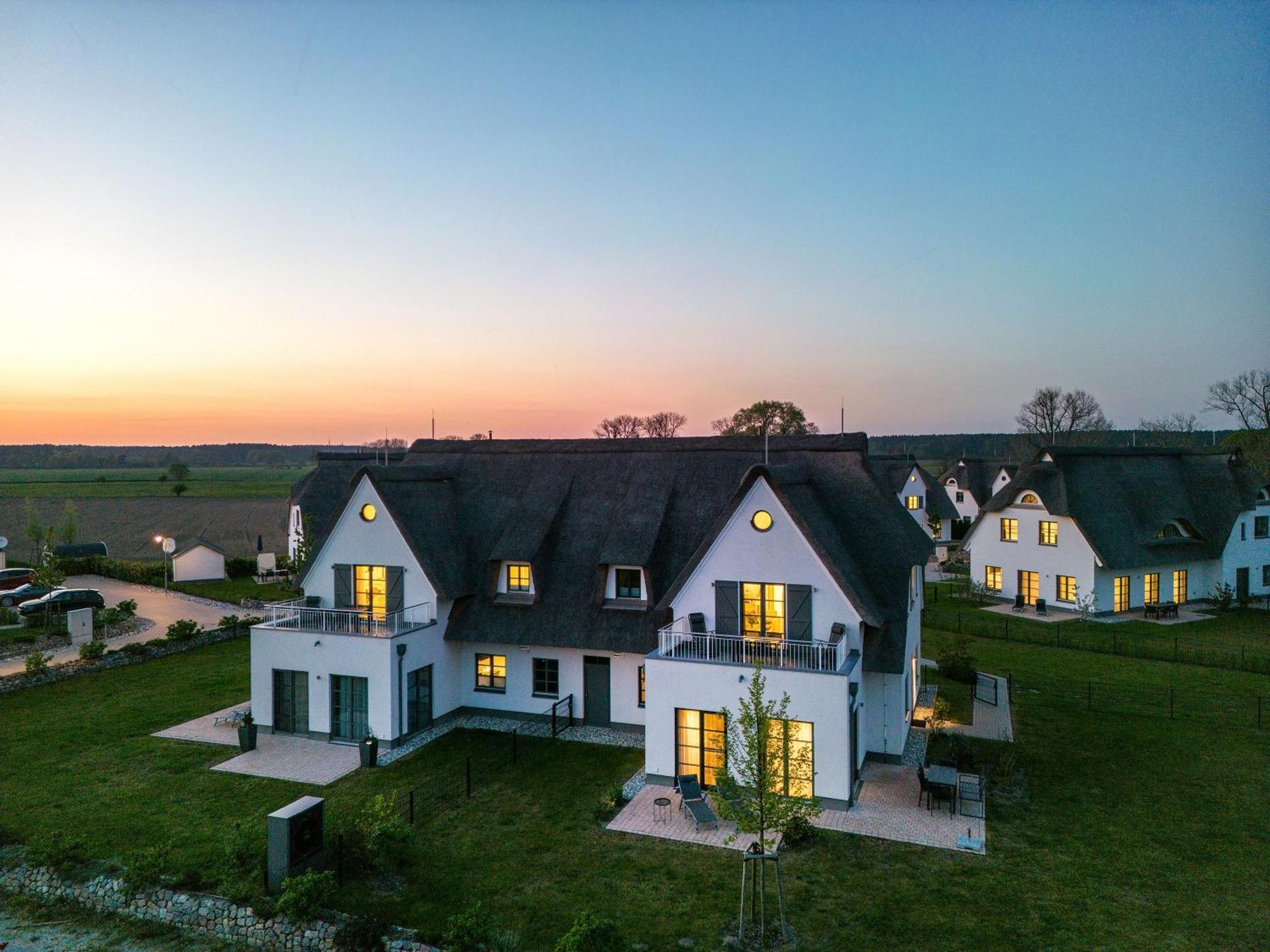 Villa Inseldomizil Stolpe - Urlaub Unter Reet Auf Usedom Stolpe auf Usedom Exterior foto